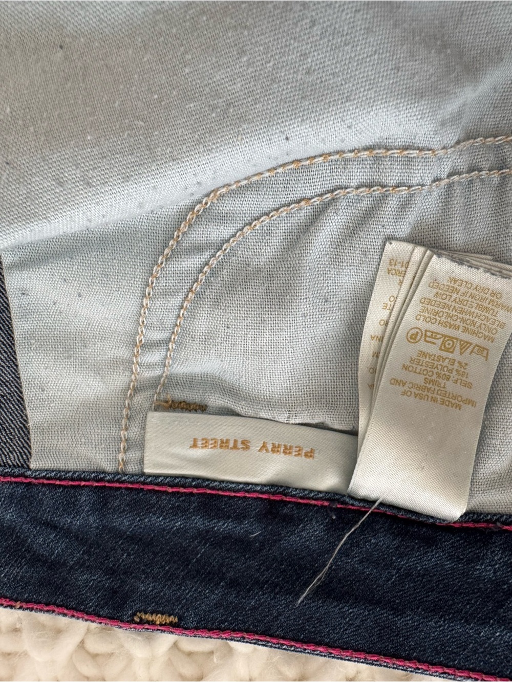 Kate spade Dark Blue Skinny Jeans with Pink trim - Picture 4 of 4
